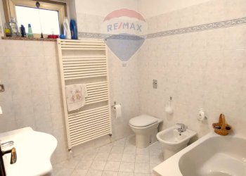 Bagno - Semi-detached house via San Pietro
 
17, Suardi - photo 7