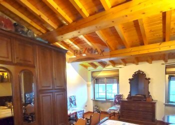 Camera / camera da letto - Semi-detached house via San Pietro
 
17, Suardi - photo 16