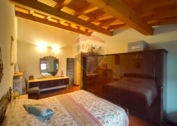 Camera / camera da letto - Semi-detached house via San Pietro
 
17, Suardi - photo 20