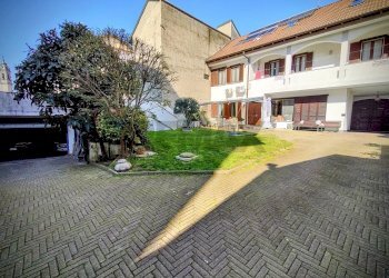 Casa all\'aperto - Casa indipendente corso Milano
 
5/A, Vigevano - foto 1