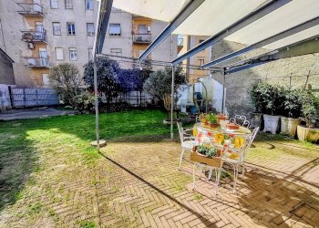 Giardino - Casa indipendente corso Milano
 
5/A, Vigevano - foto 8