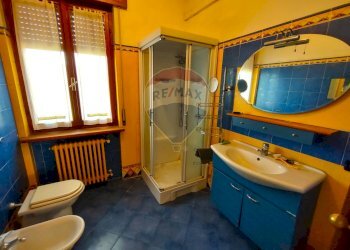 Bagno - Villa Via Roma
 
19, Suardi - photo 12