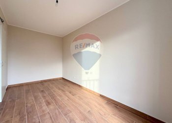 Stanza vuota - Trilocale Via delle Grazie
 
21, Albuzzano - foto 11