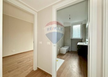 Bagno - Trilocale Via delle Grazie
 
21, Albuzzano - foto 20