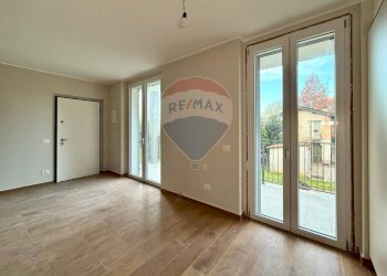 Stanza vuota - Trilocale Via delle Grazie
 
21, Albuzzano - foto 5