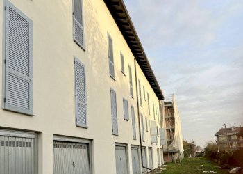 Edificio all\'aperto - Trilocale Via Delle Grazie
 
33, Albuzzano - foto 8