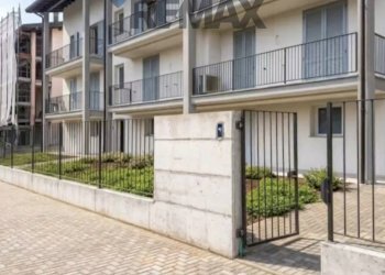 Edificio all\'aperto - Three-room apartment Via Delle Grazie
 
33, Albuzzano - photo 3