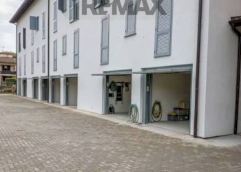 Edificio all\'aperto - Three-room apartment Via Delle Grazie
 
33, Albuzzano - photo 9