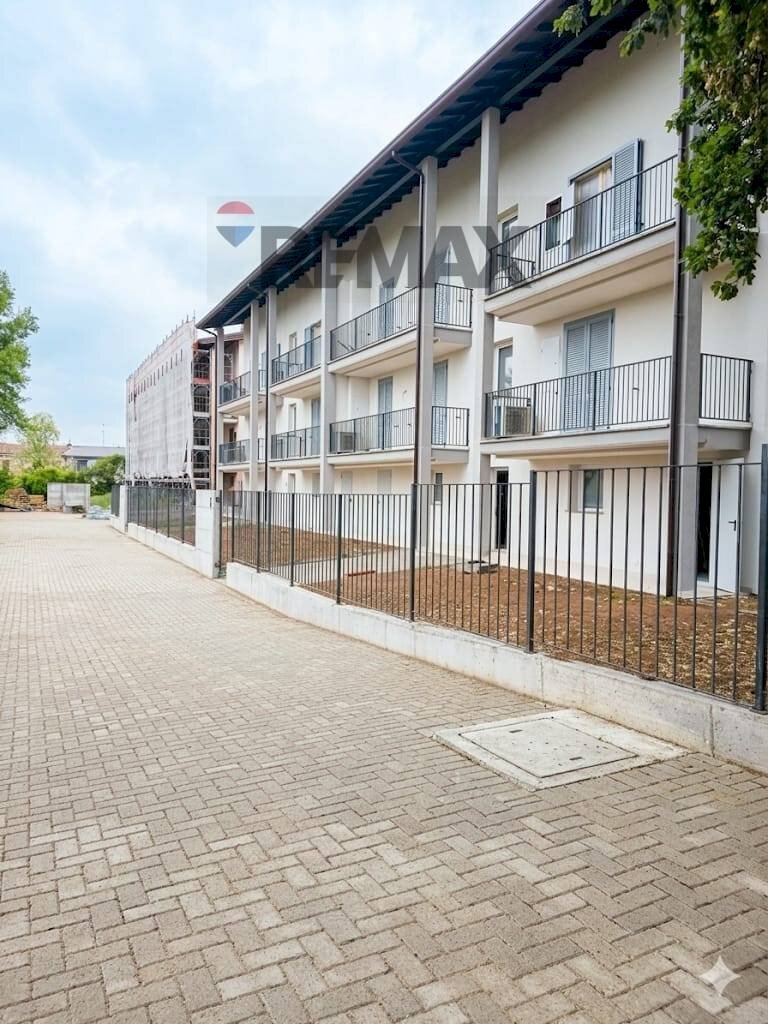 Edificio all\'aperto - Quadrilocale via della grazie, Albuzzano - foto 2