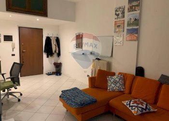 Soggiorno - Bilocale Pavia - foto 1