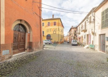 Edificio all\'aperto - Appartamento Via Camillo Benso di Cavour
 
23, Cellere - foto 3