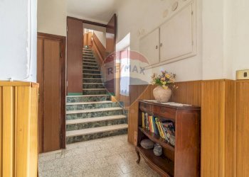 Scale - Appartamento Via Camillo Benso di Cavour
 
23, Cellere - foto 6