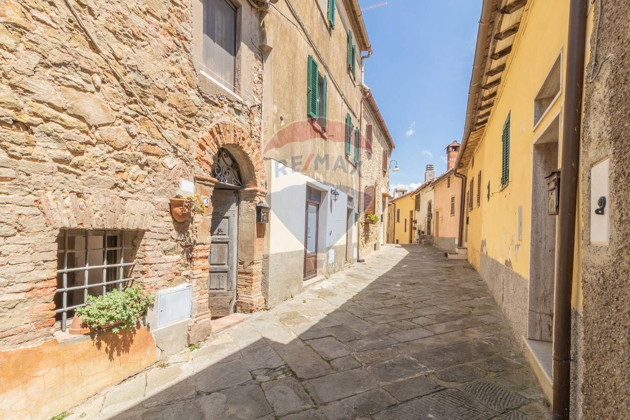 Edificio all\'aperto - Trilocale Cavour
23, Magliano in Toscana - foto 3