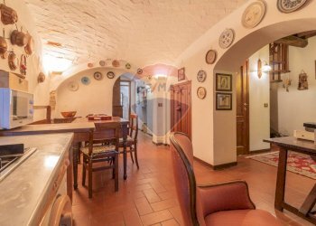 Cucina - Trilocale Cavour
 
23, Magliano in Toscana - foto 1