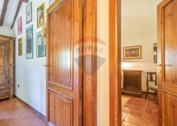 Hall / corridoio - Trilocale Cavour
 
23, Magliano in Toscana - foto 25