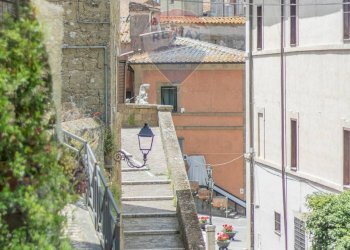 Edificio all\'aperto - Bilocale colle san martino
 
2, Farnese - foto 25