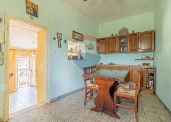 Sala da pranzo - Quadrilocale Via Carlo Emanuele
 
25, Ischia di Castro - foto 11
