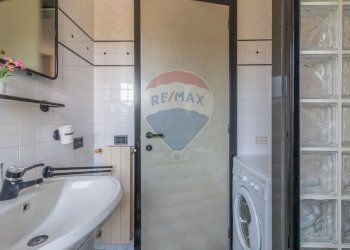 Bagno - Trilocale Via Amerigo Vespucci
 
13, Canino - foto 26