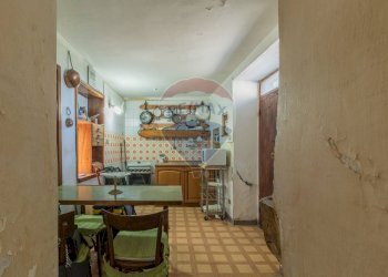 Cucina - Casa indipendente Via San Magno
 
84, Farnese - foto 13
