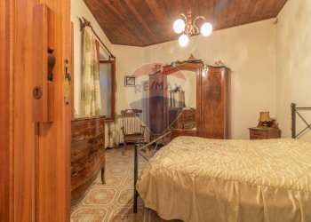 Camera / camera da letto - Casa indipendente Via San Magno
 
84, Farnese - foto 21