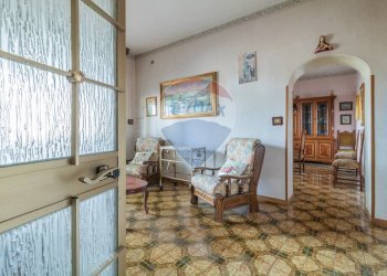 Soggiorno - Quadrilocale Via Aldo Moro
 
14, Ischia di Castro - foto 6