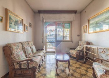 Soggiorno - Quadrilocale Via Aldo Moro
 
14, Ischia di Castro - foto 7