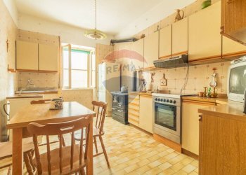 Cucina - Quadrilocale Via Aldo Moro
 
14, Ischia di Castro - foto 19