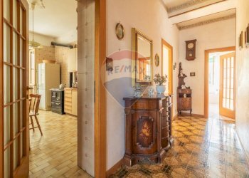 Hall / corridoio - Quadrilocale Via Aldo Moro
 
14, Ischia di Castro - foto 20