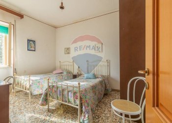 Camera / camera da letto - Quadrilocale Via Aldo Moro
 
14, Ischia di Castro - foto 23