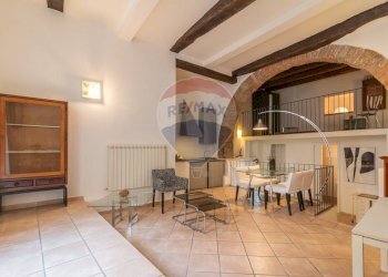 Sala da pranzo - Loft via trento e trieste
 
18, Montalto di Castro - foto 2