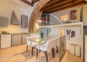 Sala da pranzo - Loft via trento e trieste
 
18, Montalto di Castro - foto 11