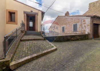 Casa all\'aperto - Quadrilocale Via Delle Cantine
 
113/A, Ischia di Castro - foto 4