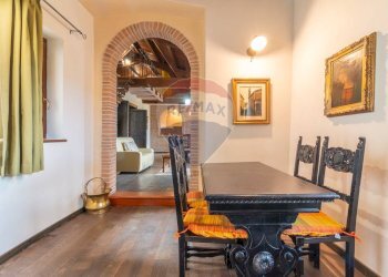 Sala da pranzo - Quadrilocale Via Delle Cantine
 
113/A, Ischia di Castro - foto 13