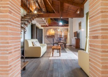 Sala da pranzo - Quadrilocale Via Delle Cantine
 
113/A, Ischia di Castro - foto 15