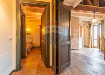 Hall / corridoio - Quadrilocale Via Delle Cantine
 
113/A, Ischia di Castro - foto 20