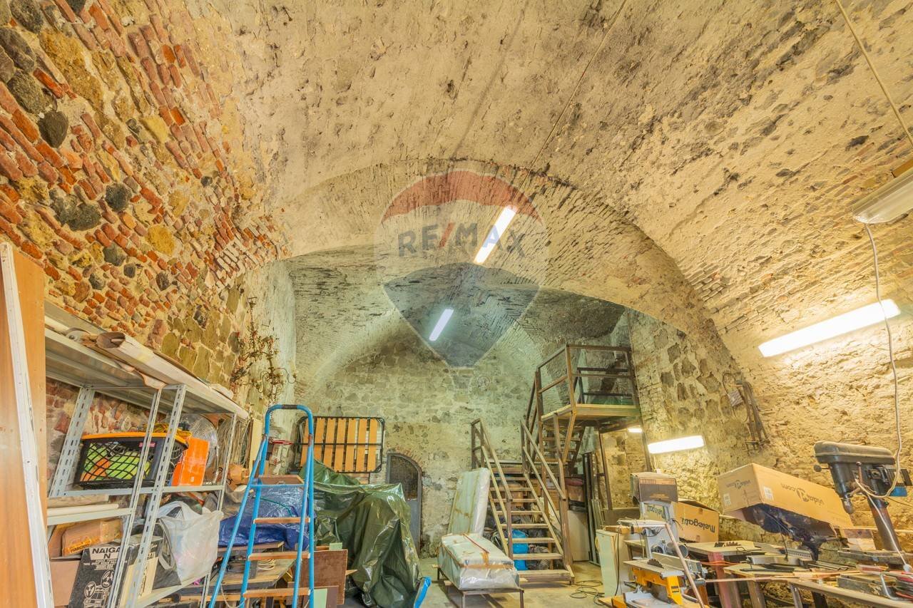 Cantina - Rustico Circonvallazione Vulci
 
22, Montalto di Castro - foto 1