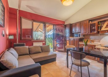 Sala da pranzo - Villa a Schiera Strada del Tirreno
 
11, Montalto di Castro - foto 17