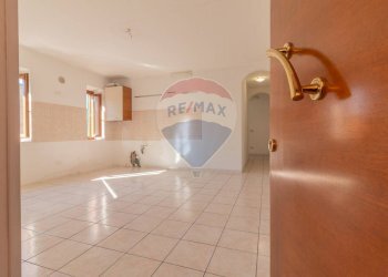 Stanza vuota - Trilocale Via Ventiquattro Maggio
 
22, Ischia di Castro - foto 2