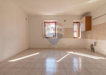 Stanza vuota - Trilocale Via Ventiquattro Maggio
 
22, Ischia di Castro - foto 7