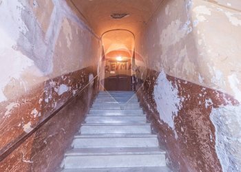 Scale - Trilocale Via Carlo Emanuele IV
 
18, Ischia di Castro - foto 5