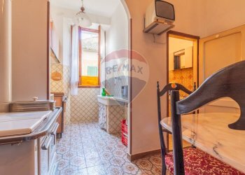 Cucina - Trilocale Via Carlo Emanuele IV
 
18, Ischia di Castro - foto 8