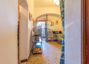 Hall / corridoio - Trilocale Via Carlo Emanuele IV
 
18, Ischia di Castro - foto 13