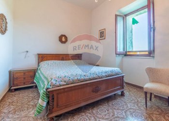 Camera / camera da letto - Trilocale Via Carlo Emanuele IV
 
18, Ischia di Castro - foto 19