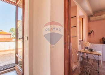 Hall / corridoio - Trilocale Via Dante Alighieri
 
6, Orbetello - foto 42