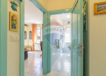 Hall / corridoio - Trilocale Via Peleo Caporossi
 
5, Ischia di Castro - foto 15