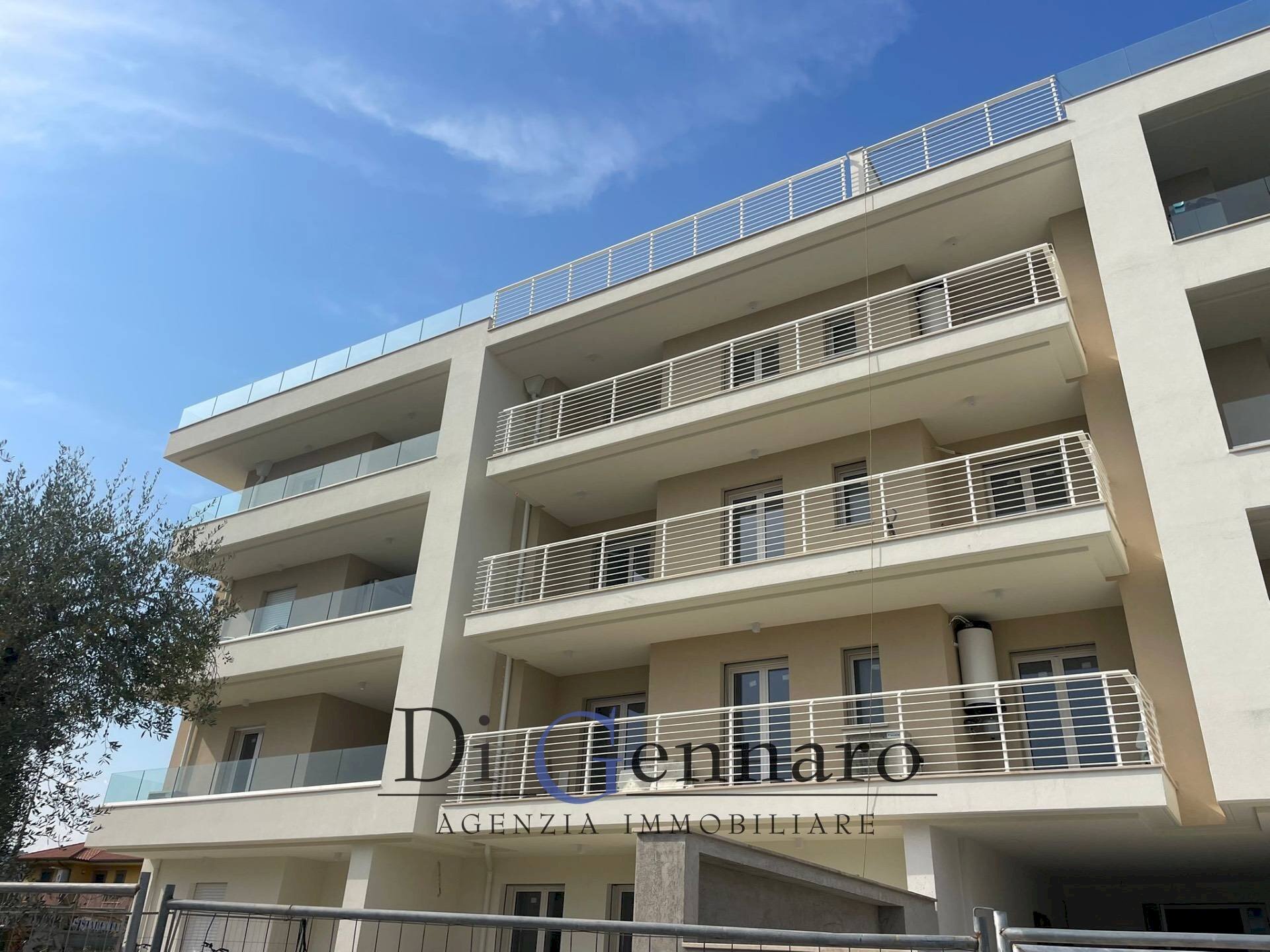 Foto 1 - Trilocale via Roma, Martinsicuro - foto 1