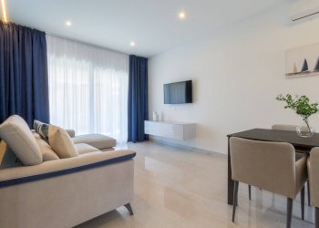 Foto 12 - Stabile - Palazzo viale Sardegna
 
89, Villa San Pietro - foto 12