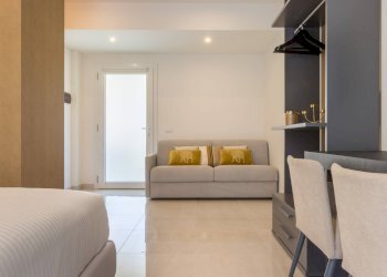 Foto 19 - Stabile - Palazzo viale Sardegna
 
89, Villa San Pietro - foto 19