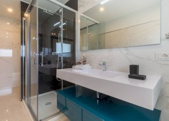 Foto 20 - Stabile - Palazzo viale Sardegna
 
89, Villa San Pietro - foto 20