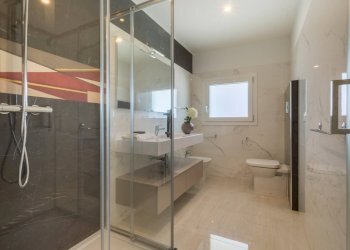 Foto 22 - Stabile - Palazzo viale Sardegna
 
89, Villa San Pietro - foto 22